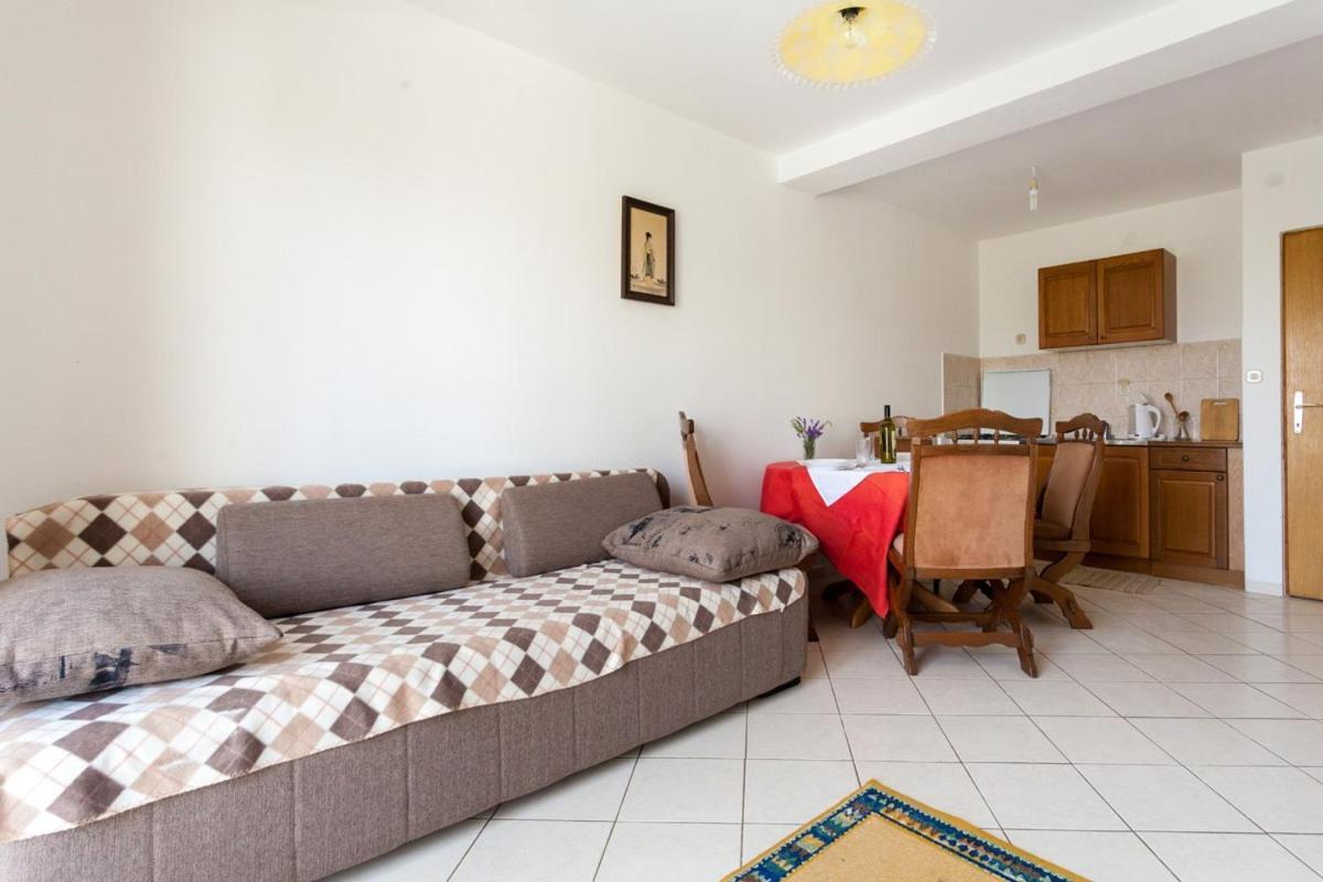 Apartments Magdalena Malinska Εξωτερικό φωτογραφία